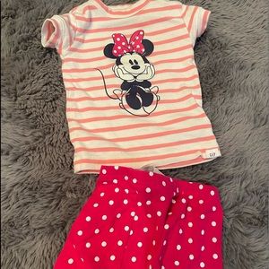 Baby Gap Disney Minnie Mouse Shorts Pajamas Size 6-12 Months